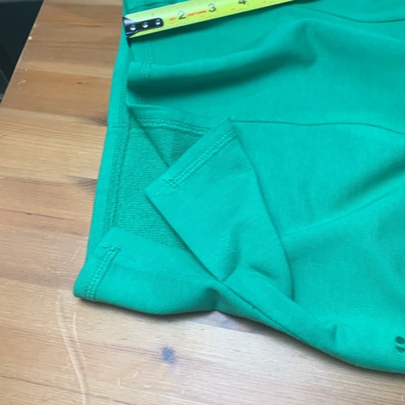 Sweaty Betty NWT After Class High Waisted Shorts, Green, Pockets - Picture 11 of 12